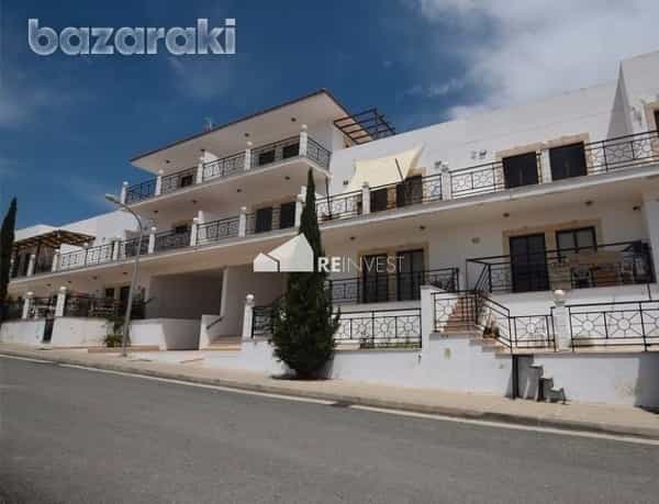 Condominium in Kiti, Larnaka 11769839