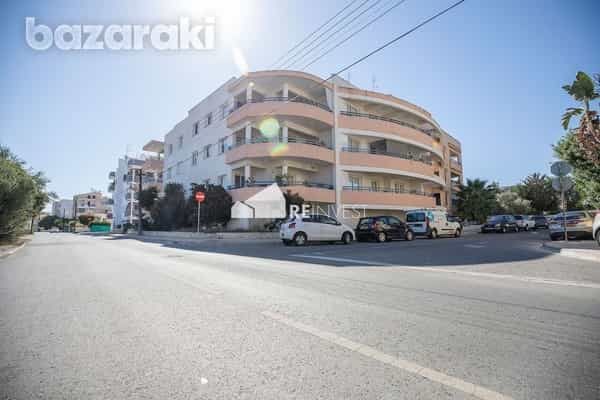 Condominio nel Nicosia, Lefkosia 11769870