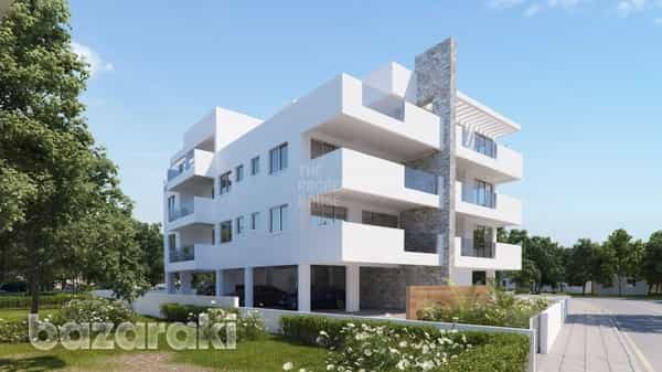 Condominium in Kato Polemidia, Lemesos 11770948