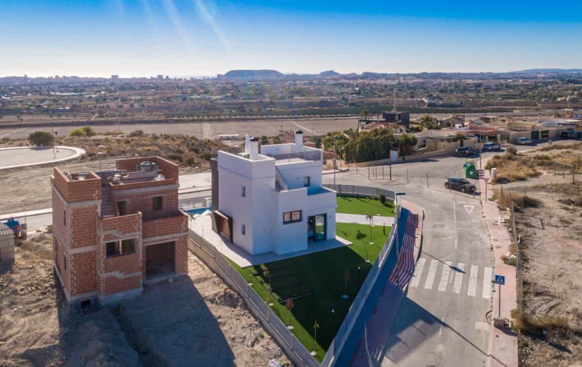 Будинок в Mutxamel, Comunidad Valenciana 11771449