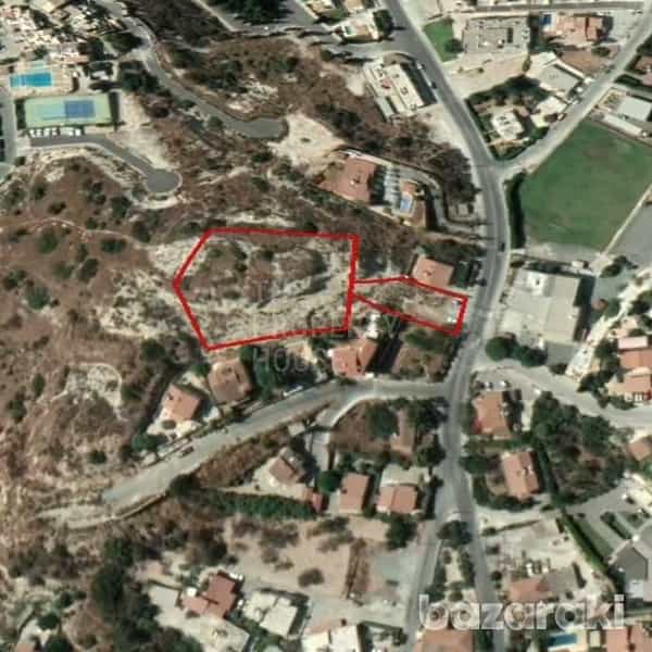 Condominium in Agios Tychon, Limassol 11771855