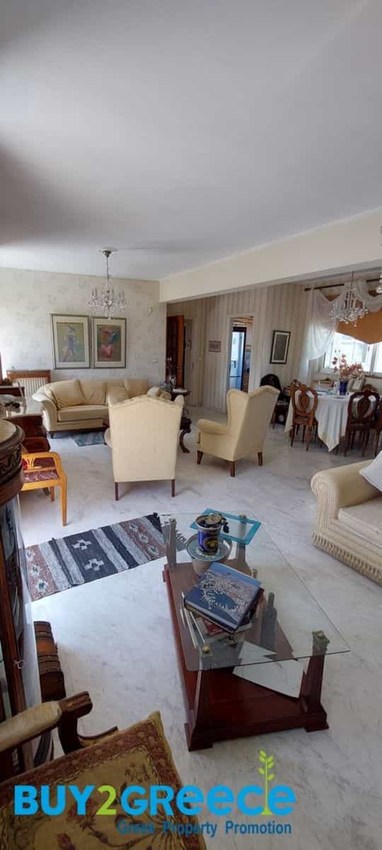 Condominium dans Le Pirée, Attique 11772674