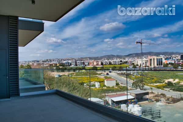 Condominium in Mesa Geitonia, Limassol 11773300