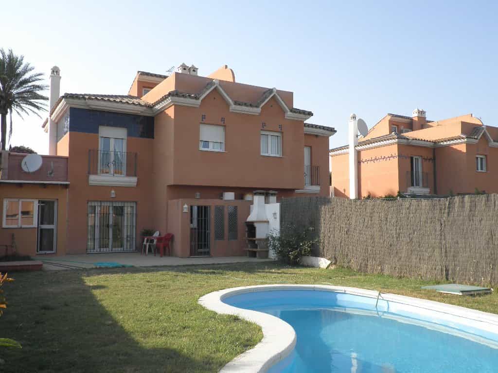 House in Estepona, Andalusia 11774252