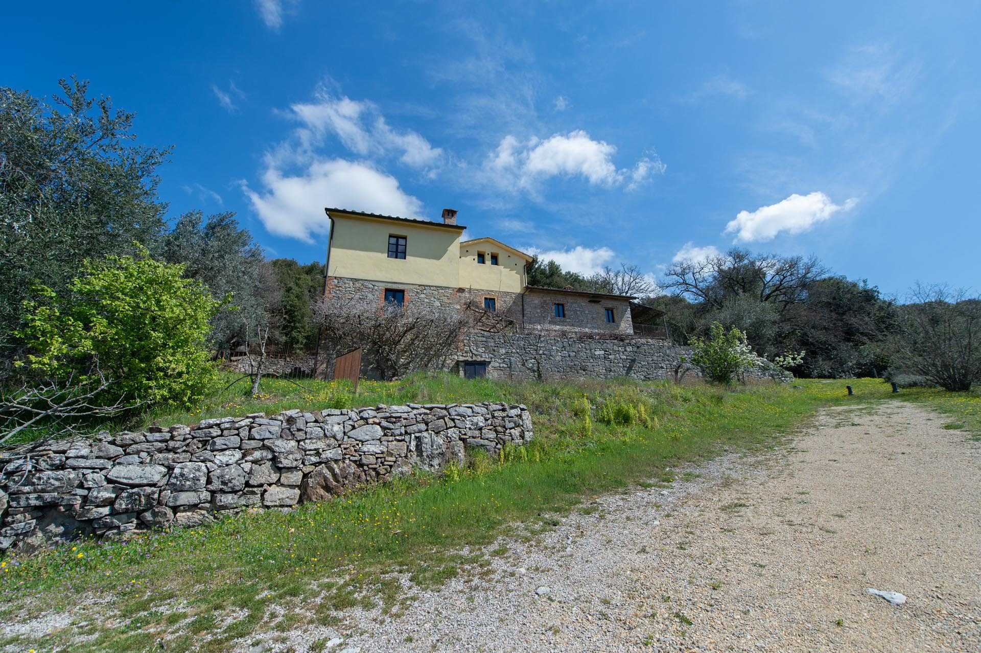 Talo sisään Gaiole in Chianti, Tuscany 11774307