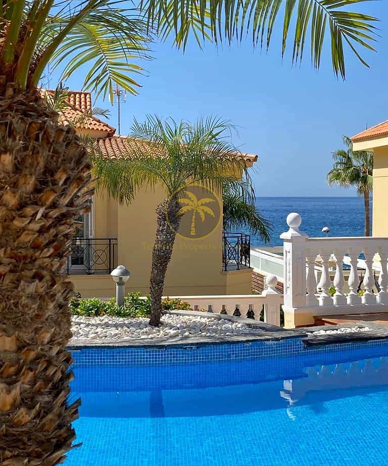 House in Los Cristianos, Canary Islands 11774529
