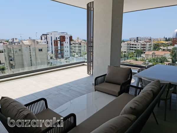 Condominium in Germasogeia, Limassol 11775041