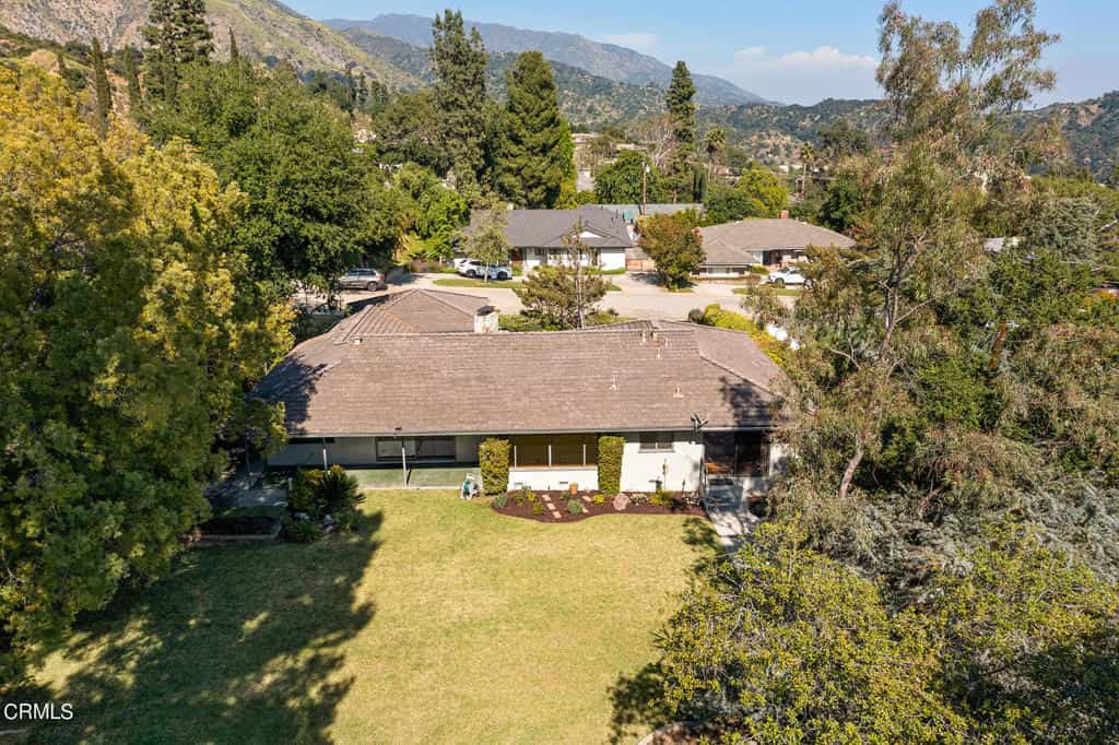 Dom w Sierra Madre, Kalifornia 11775145