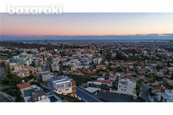 Condominium in Limassol, Limassol 11775232