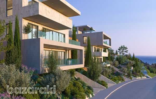 Condominium dans Agios Tychon, Limassol 11775517