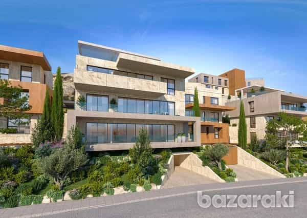 Condominium in Agios Tychon, Limassol 11775517