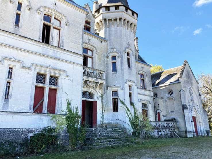 House in Barbezieux-Saint-Hilaire, Nouvelle-Aquitaine 11776814