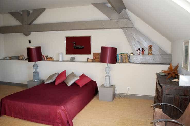 Haus im La Charite, Burgund-Franche-Comté 11776823