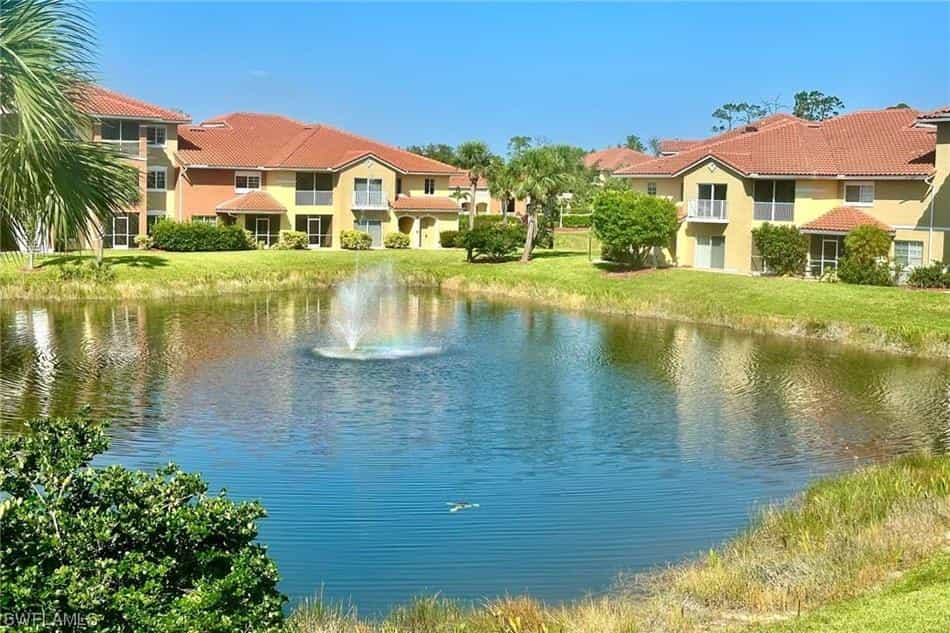 Condominium in Villa's, Florida 11777156