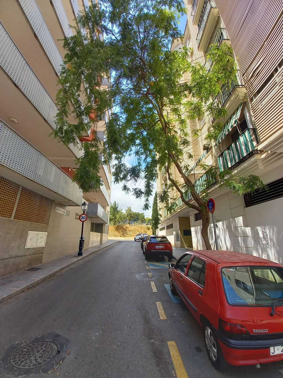 Condominium in Fuengirola, Andalusia 11780523
