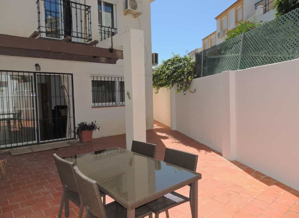 House in Torremolinos, Andalusia 11782920