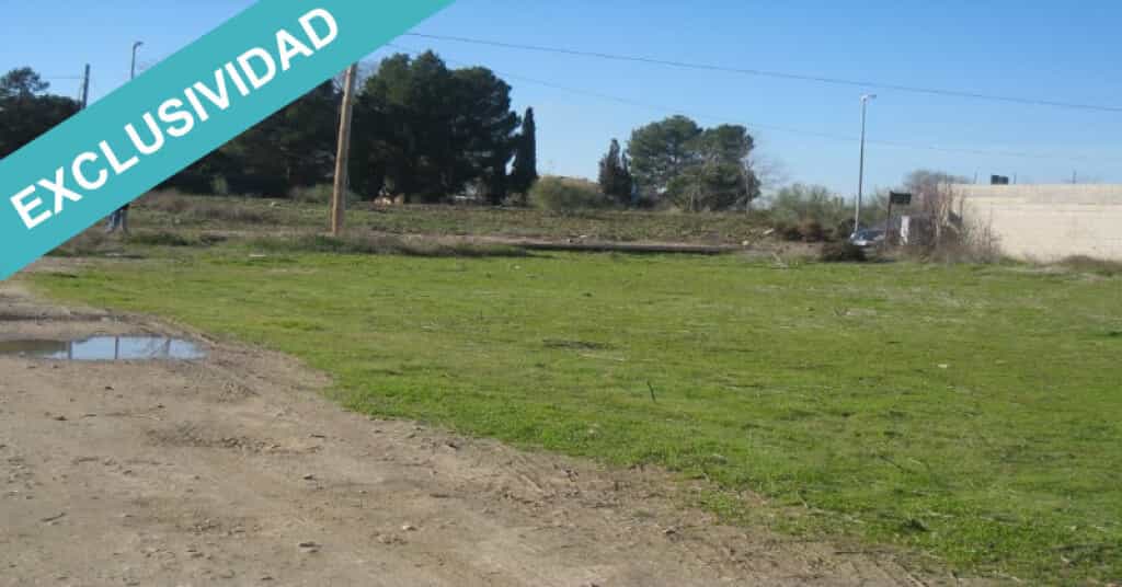Land in Villamiel de Toledo, Castilla-La Mancha 11782925