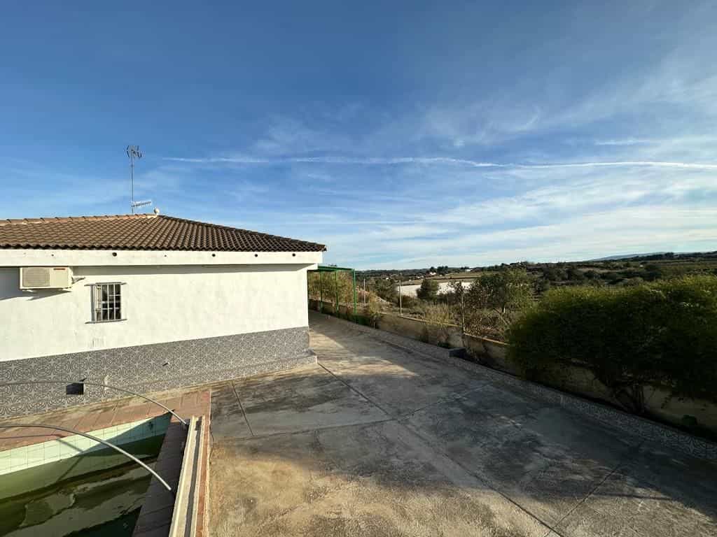 Будинок в Torrent, Comunidad Valenciana 11782940