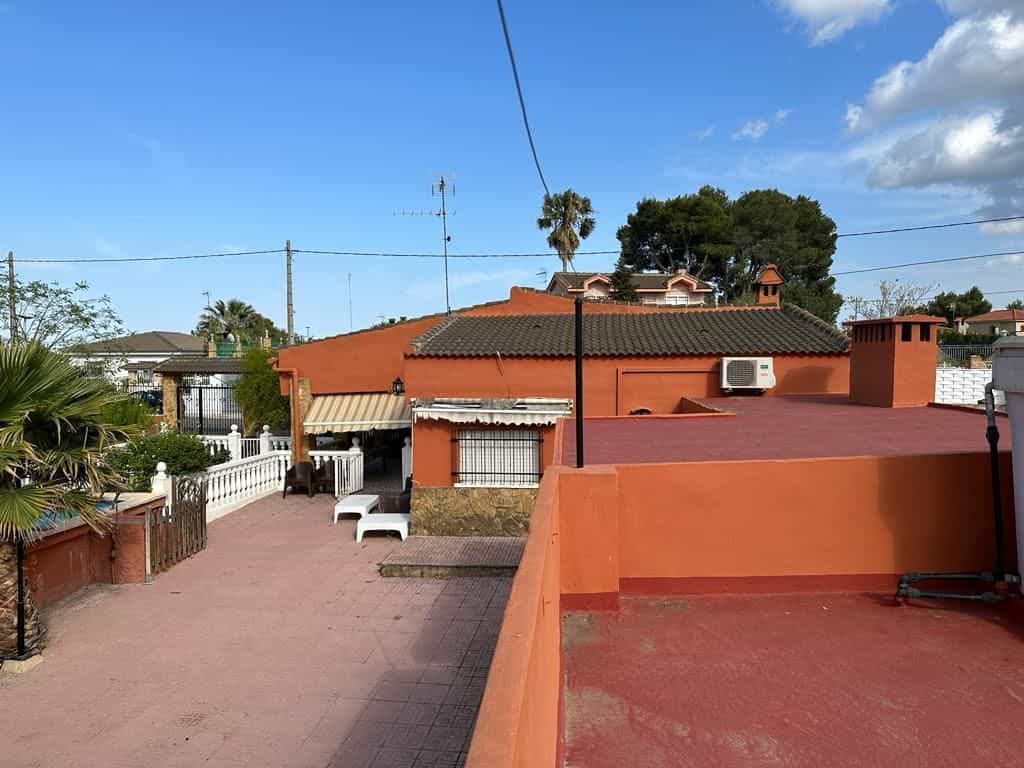 House in Turís, Comunidad Valenciana 11782941