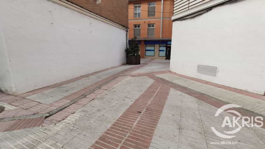Condominium in Fuenlabrada, Comunidad de Madrid 11782959