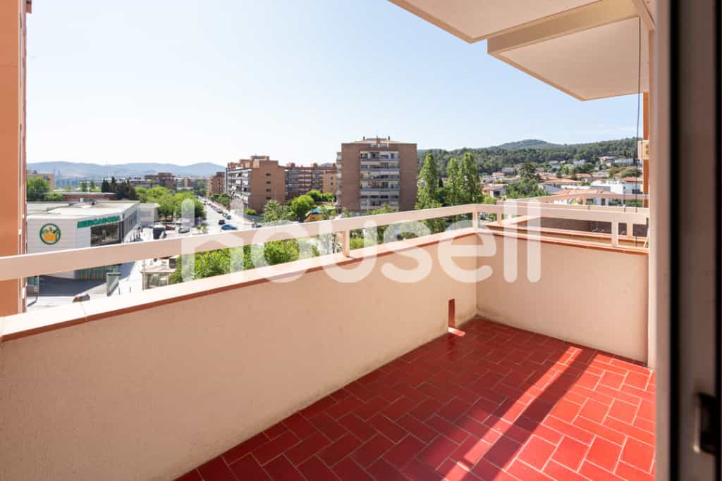 Condominium in San Andres de la Barca, Catalonia 11782999