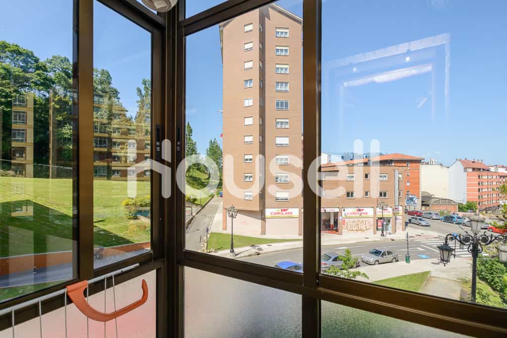 Condominium in Oviedo, Principado de Asturias 11783001