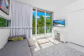 Huis in Miami Beach, Florida 11783043