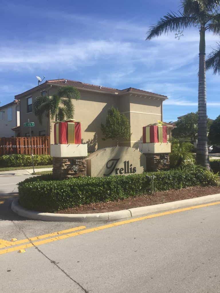 Будинок в Cutler Bay, Florida 11783044