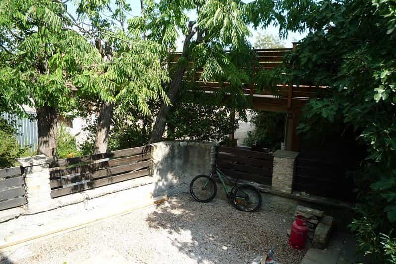 Квартира в Forcalqueiret, Provence-Alpes-Cote d'Azur 11783108