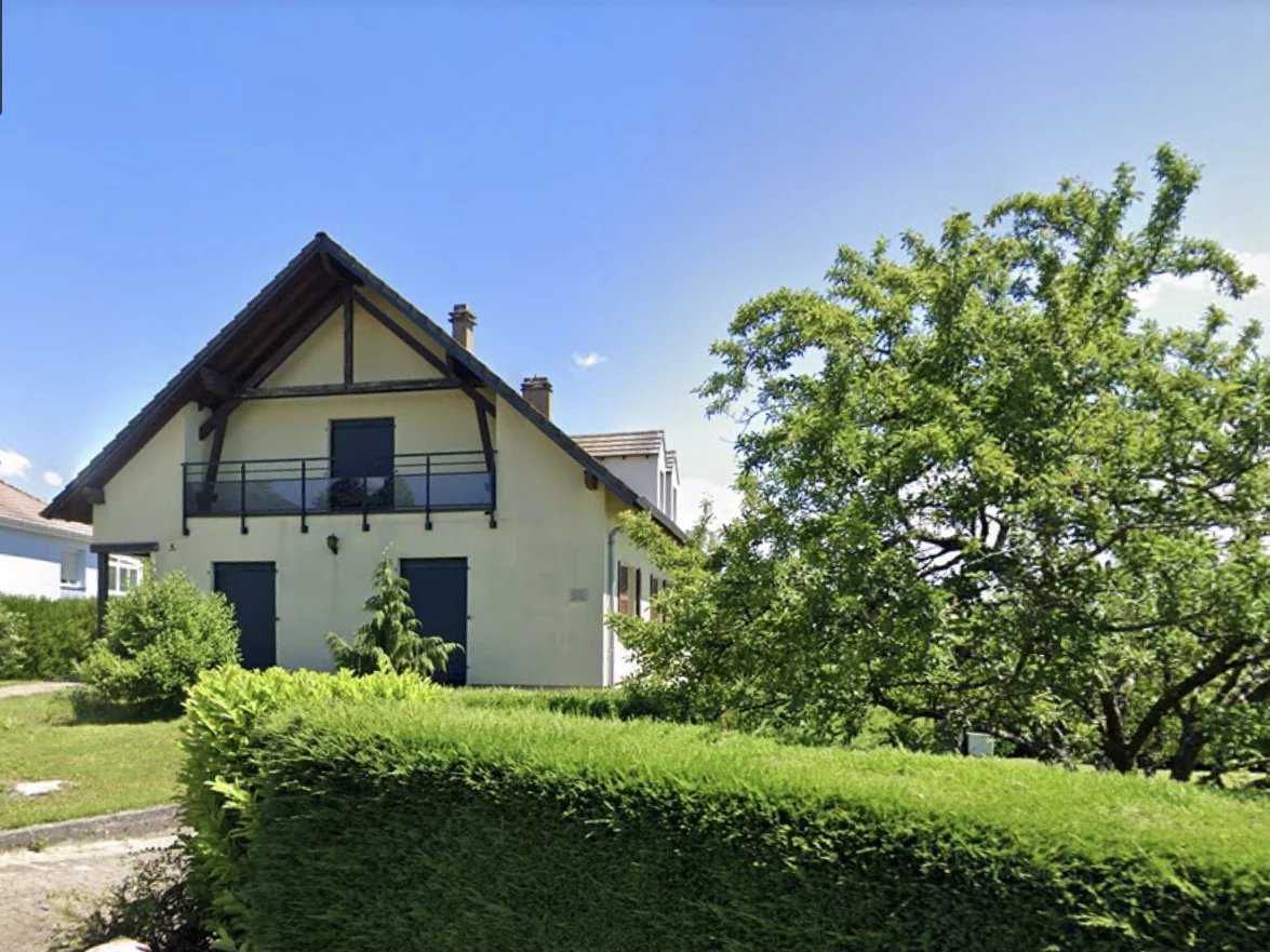 집 에 Rohrbach-les-Bitche, Grand Est 11783163