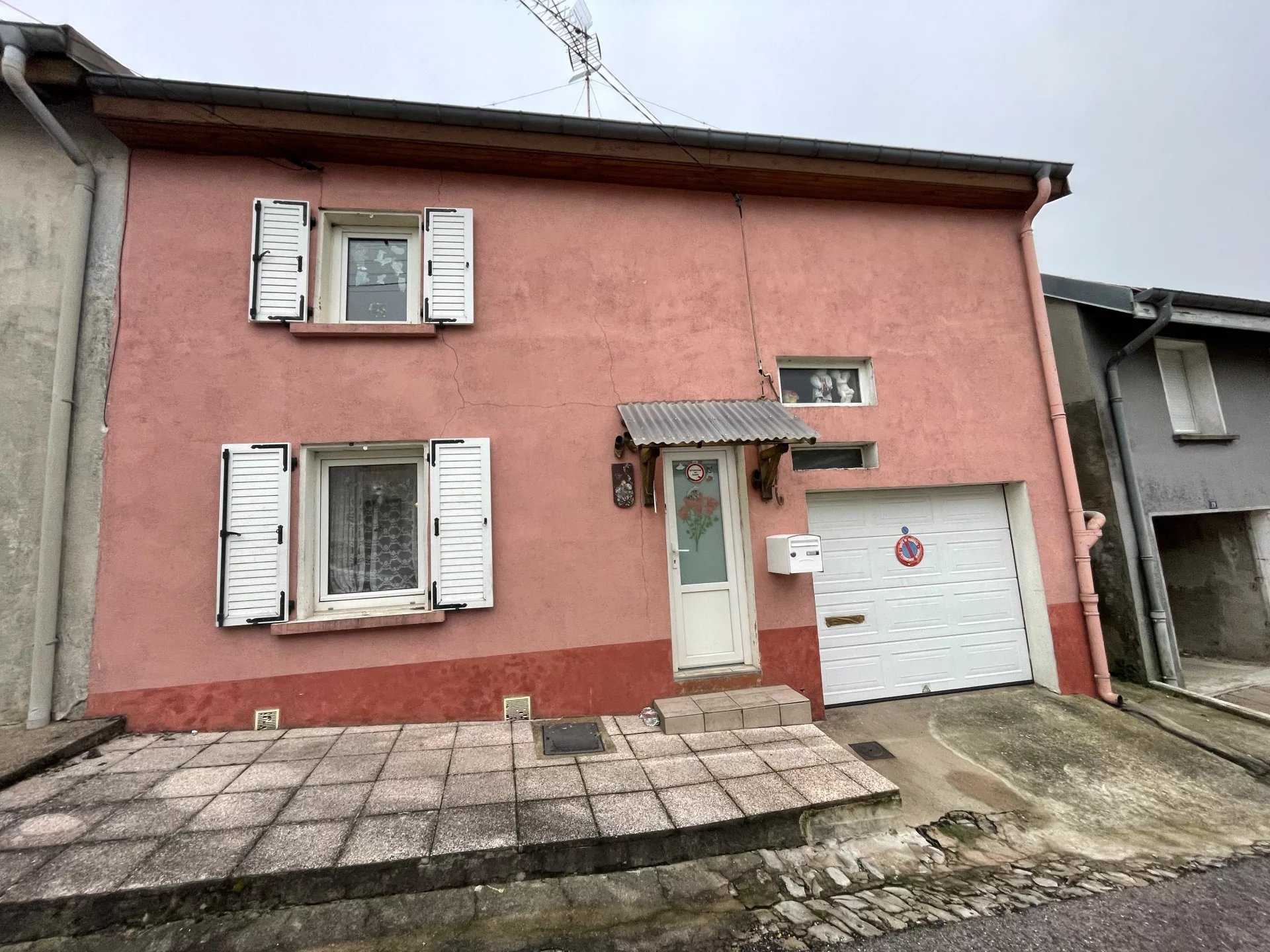 σπίτι σε Petitmont, Meurthe-et-Moselle 11783188