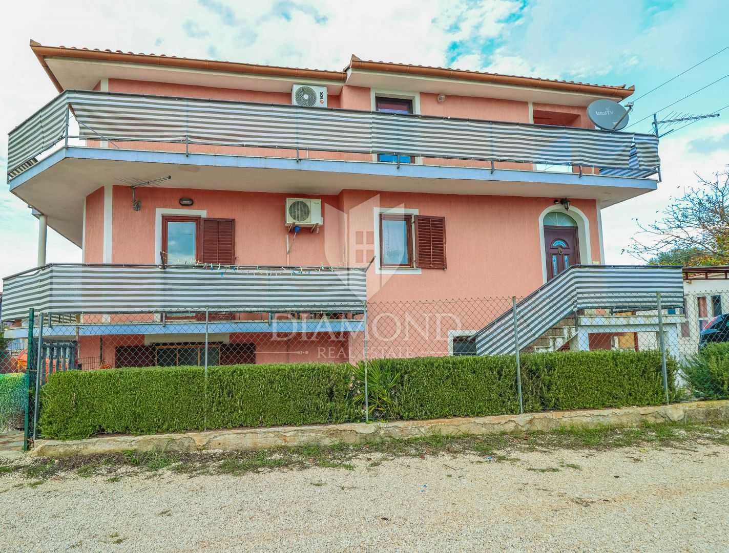 Huis in Umag, Istria County 11784943