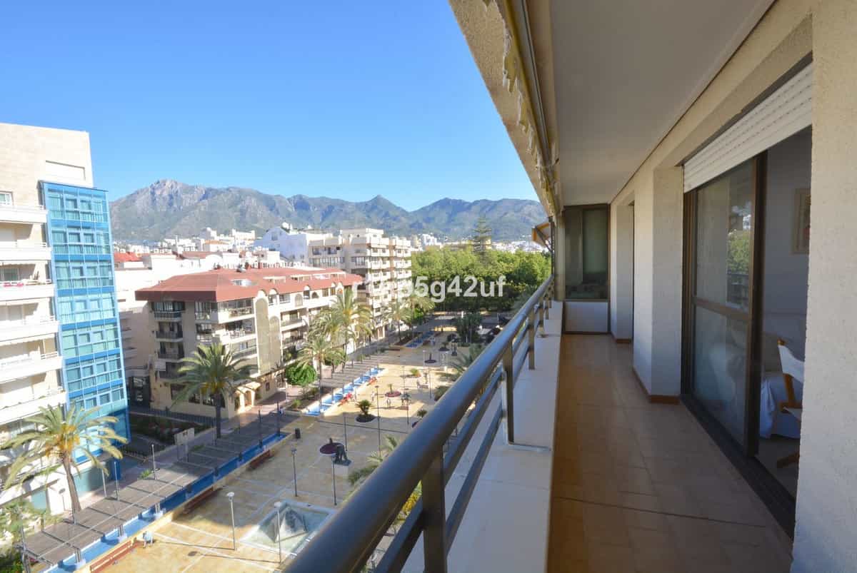 Condominium in Marbella, Andalusië 11785271