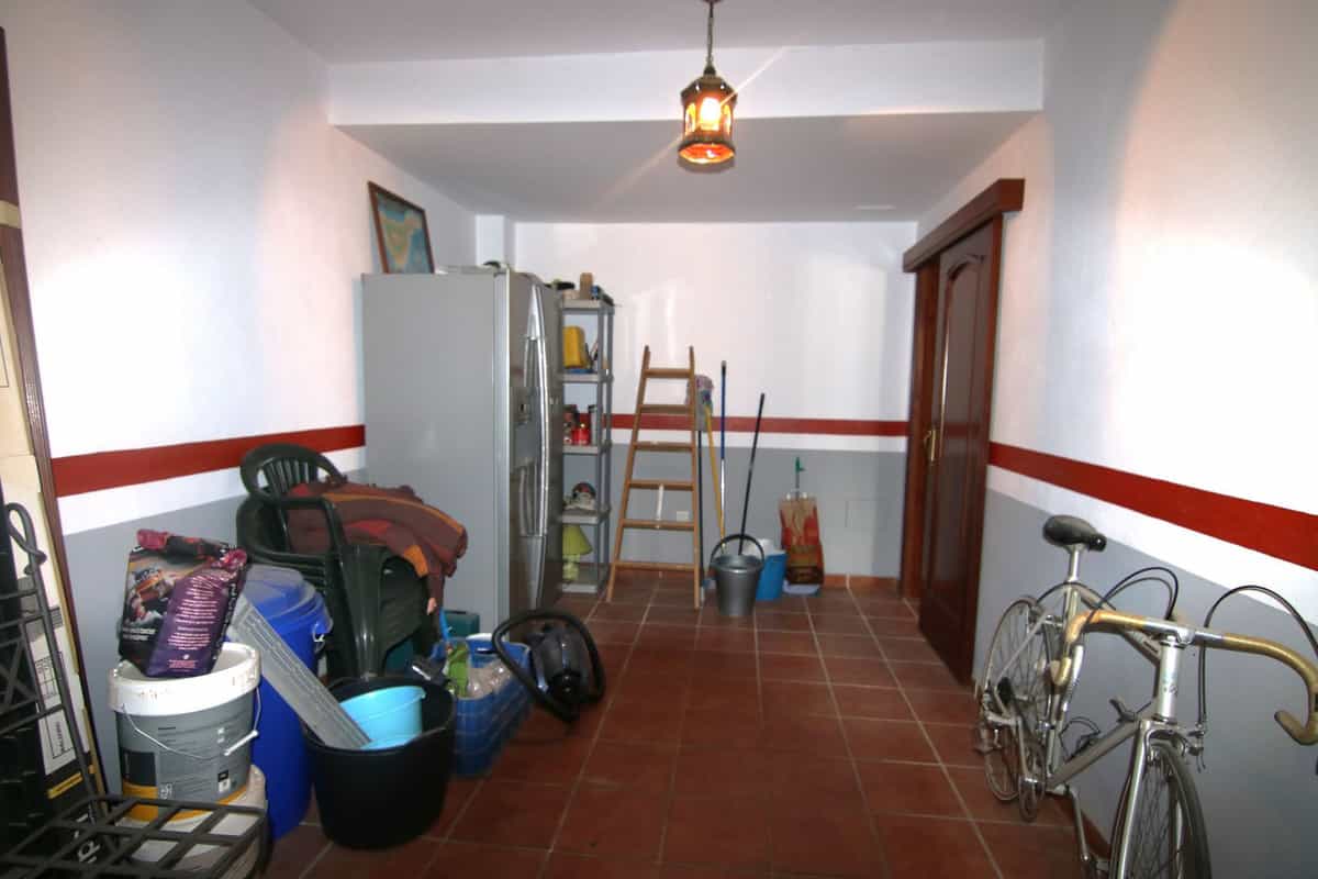 Rumah di Coín, Andalusia 11785503
