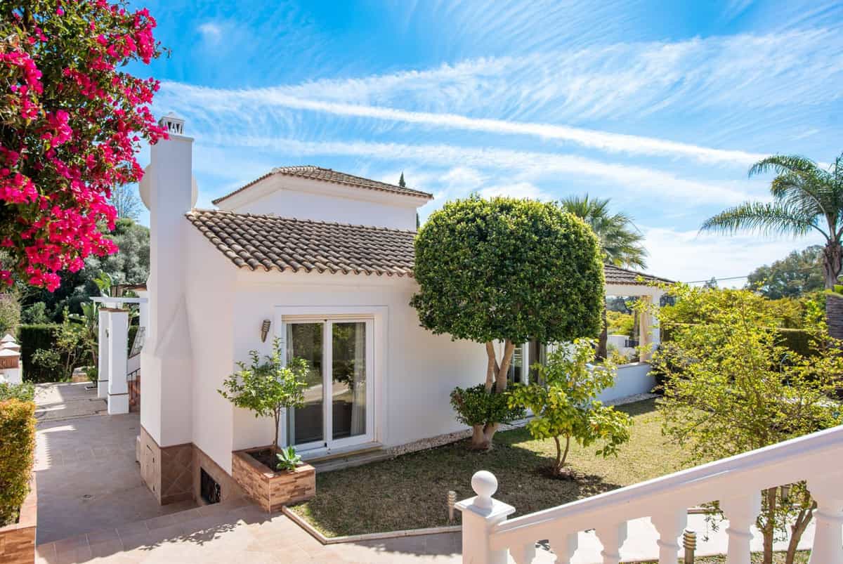 Casa nel Marbella, Andalusia 11785993