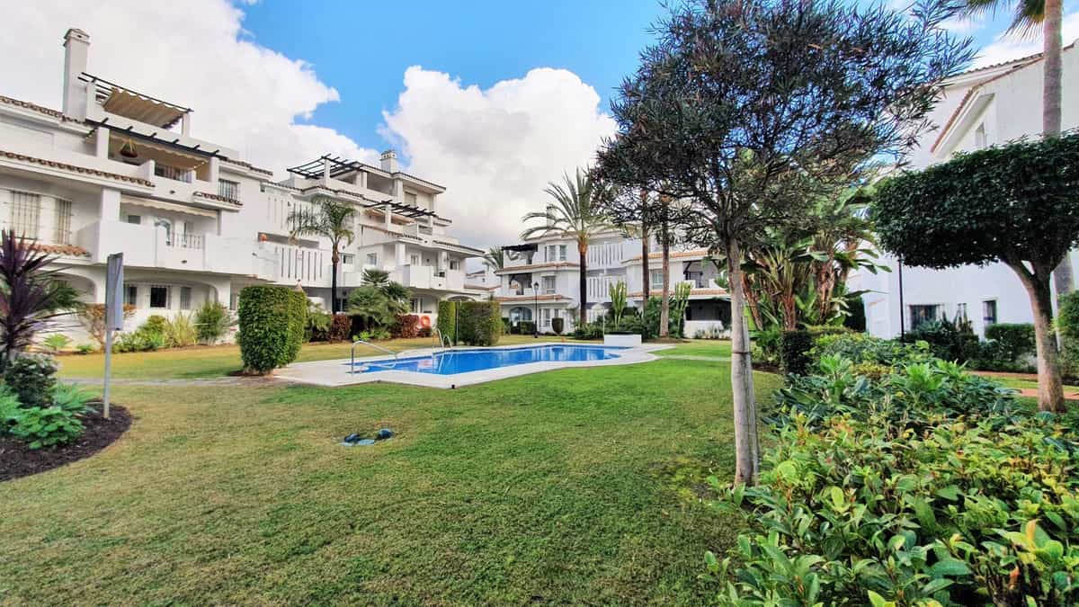 Condominio en Marbella, Andalucía 11786068