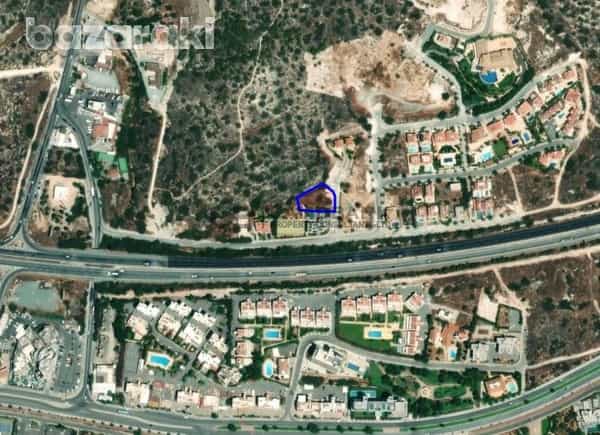 Condominium in Parekklisia, Larnaka 11786302