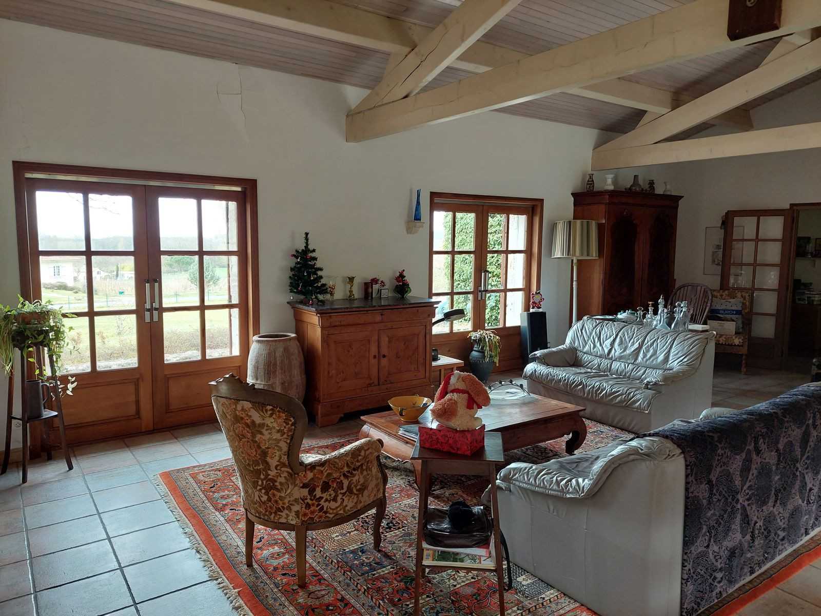 House in Sigoules, Nouvelle-Aquitaine 11786595