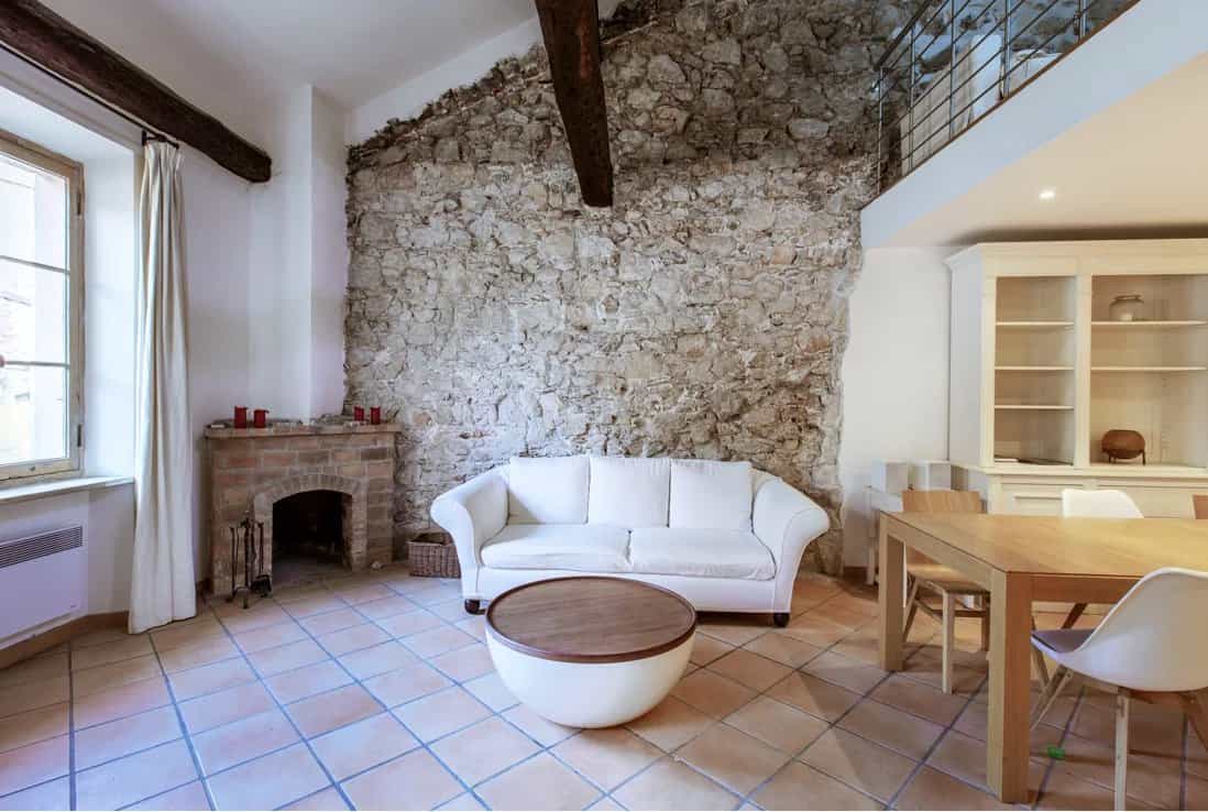 Condominium in Villefranche-sur-Mer, Provence-Alpes-Côte d'Azur 11786609