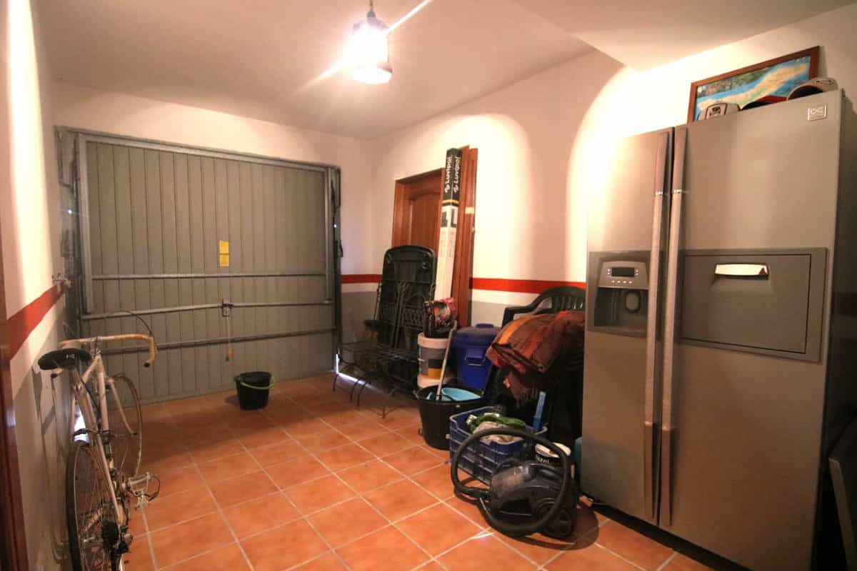 بيت في Coín, Andalusia 11786783