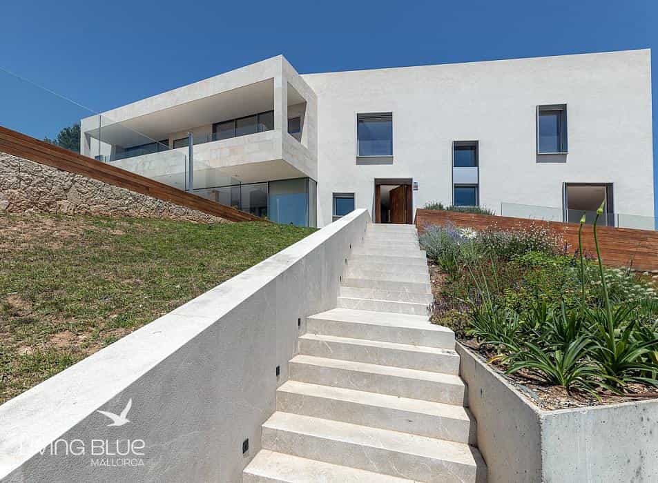 House in Alcúdia, Balearic Islands 11788858