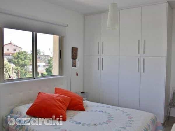 公寓 在 Agios Athanasios, Limassol 11789114