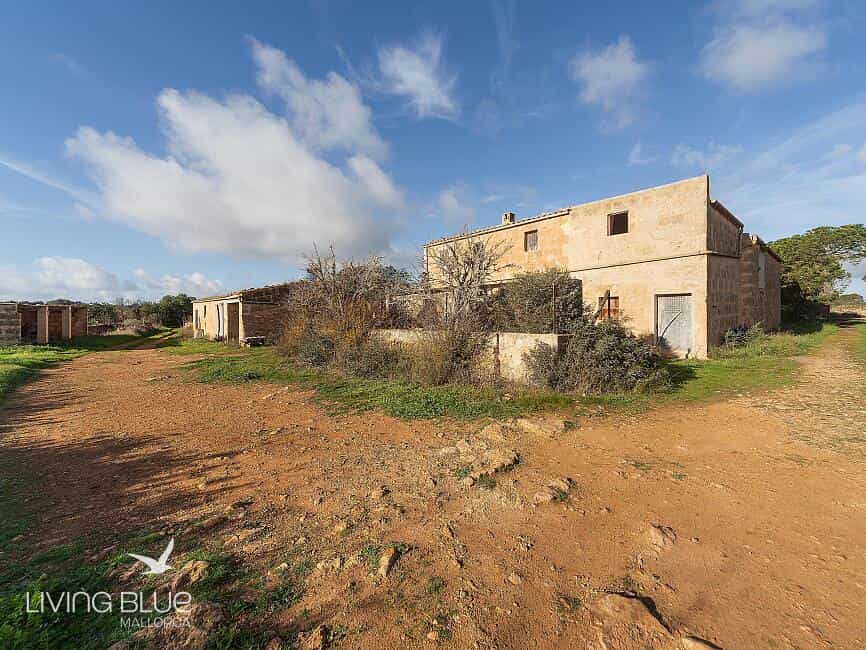 Будинок в Lluchmayor, Balearic Islands 11789223