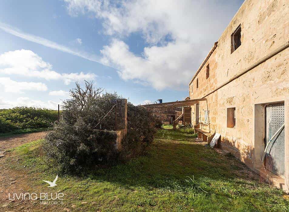 房子 在 Lluchmayor, Balearic Islands 11789223