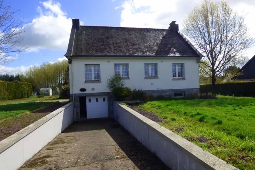 жилой дом в Маурон, Бретань 11790778