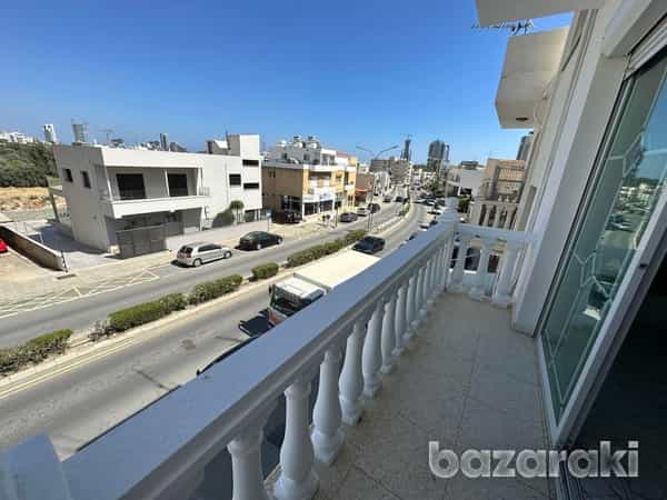 Condominio nel Limassol, Lemesos 11791158