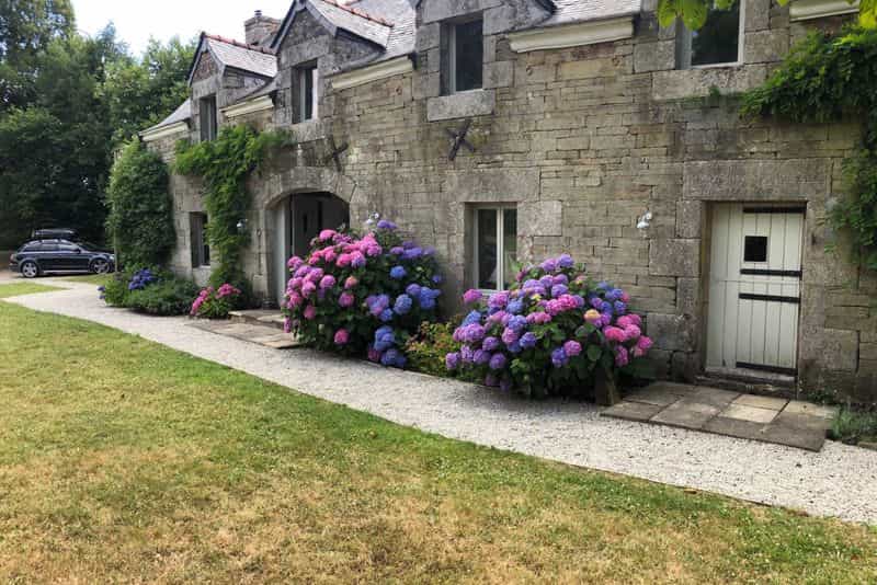 房子 在 Plonévez-du-Faou, Brittany 11791409