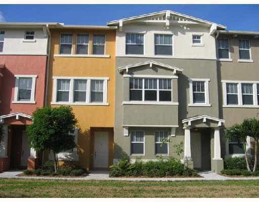 жилой дом в West Palm Beach, Florida 11791741