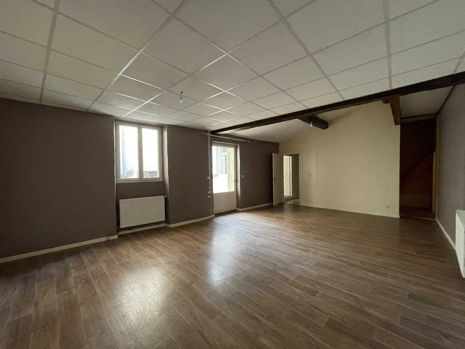 公寓 在 Montélimar, Drôme 11791755