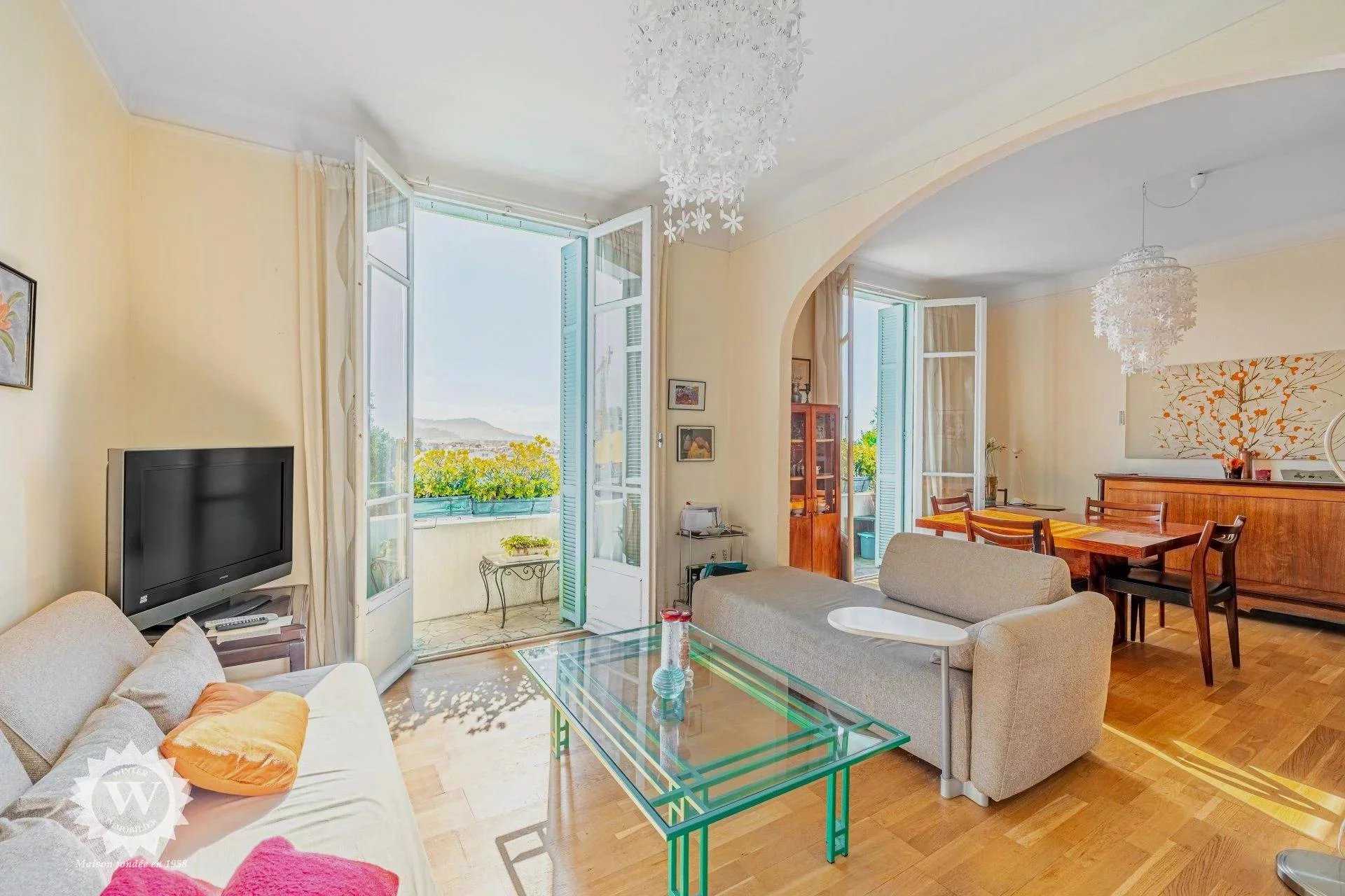 Condominium in Nice, Provence-Alpes-Cote d'Azur 11791778